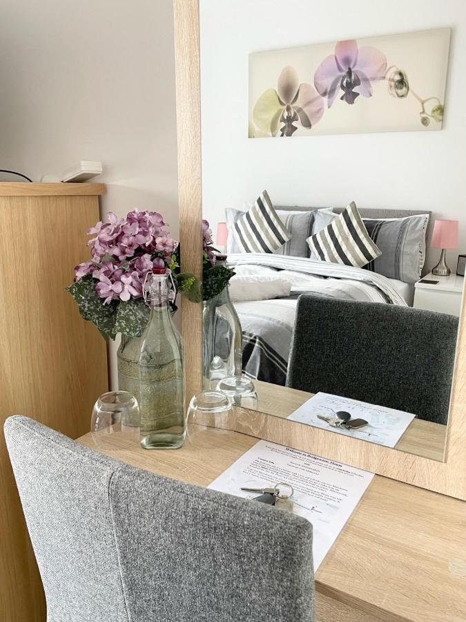 Manchester Escape - Private Room & Bathroom Near Etihad And Coop Arena - Free Secure Parking Dış mekan fotoğraf